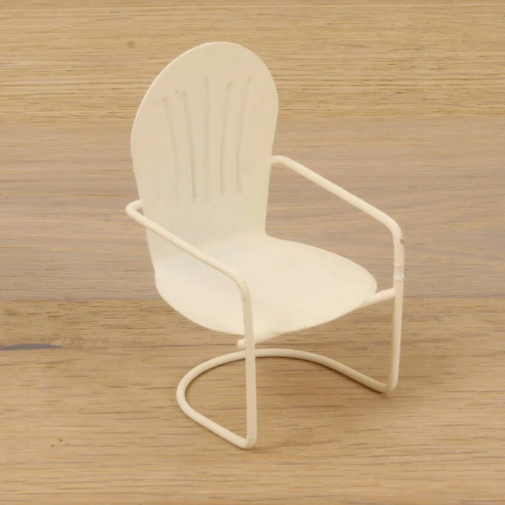 Deko-Stuhl „Miniature White“ – 1 Stück, 7 cm Höhe